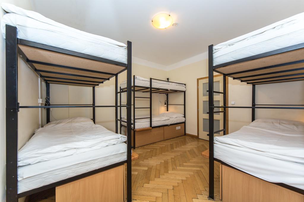 Hostel Mango براغ المظهر الخارجي الصورة